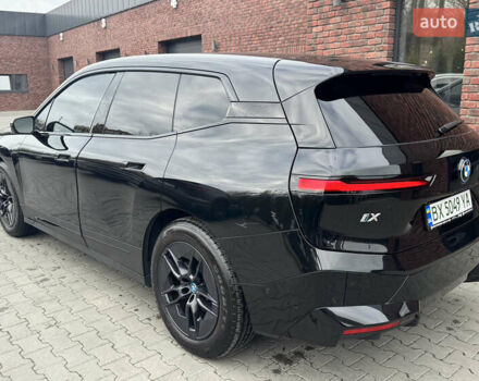 Черный БМВ iX, объемом двигателя 0 л и пробегом 55 тыс. км за 51500 $, фото 4 на Automoto.ua