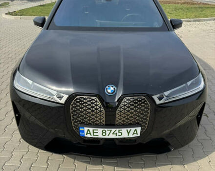 Черный БМВ iX, объемом двигателя 0 л и пробегом 6 тыс. км за 92000 $, фото 21 на Automoto.ua