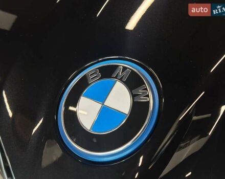 Черный БМВ iX, объемом двигателя 0 л и пробегом 62 тыс. км за 60390 $, фото 11 на Automoto.ua