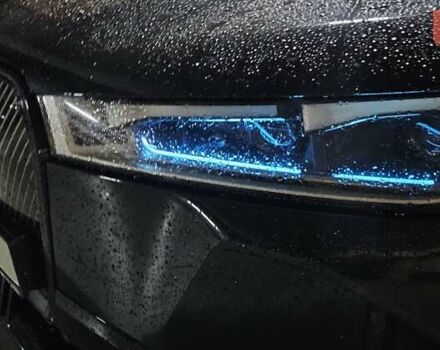 Черный БМВ iX, объемом двигателя 0 л и пробегом 29 тыс. км за 59998 $, фото 17 на Automoto.ua