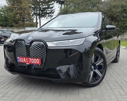 Черный БМВ iX, объемом двигателя 0 л и пробегом 98 тыс. км за 58800 $, фото 55 на Automoto.ua