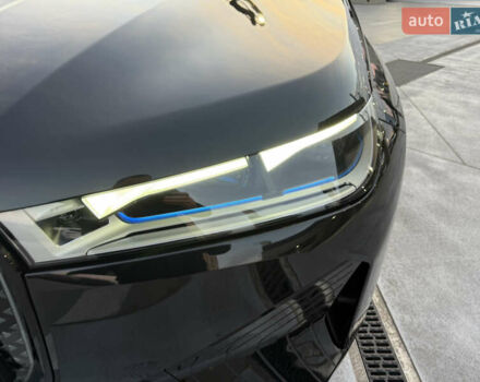 Черный БМВ iX, объемом двигателя 0 л и пробегом 19 тыс. км за 54800 $, фото 9 на Automoto.ua