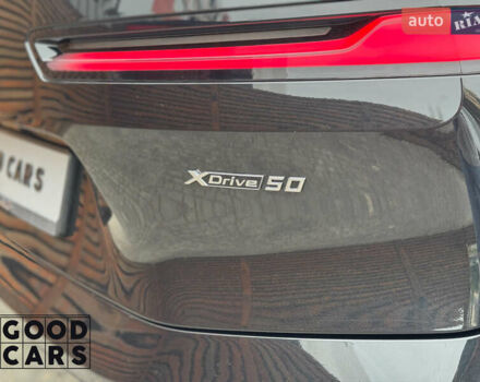 Черный БМВ iX, объемом двигателя 0 л и пробегом 38 тыс. км за 72000 $, фото 16 на Automoto.ua