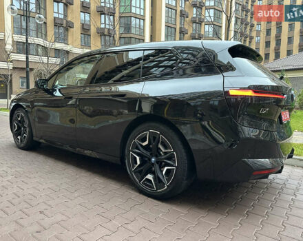 Чорний БМВ iX, об'ємом двигуна 0 л та пробігом 77 тис. км за 75900 $, фото 11 на Automoto.ua