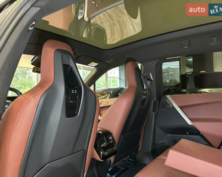 Чорний БМВ iX, об'ємом двигуна 0 л та пробігом 1 тис. км за 94900 $, фото 43 на Automoto.ua