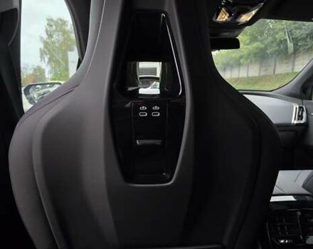 Черный БМВ iX, объемом двигателя 0 л и пробегом 98 тыс. км за 58800 $, фото 89 на Automoto.ua