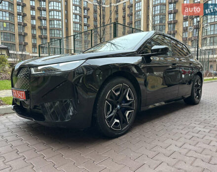 Чорний БМВ iX, об'ємом двигуна 0 л та пробігом 77 тис. км за 75900 $, фото 2 на Automoto.ua