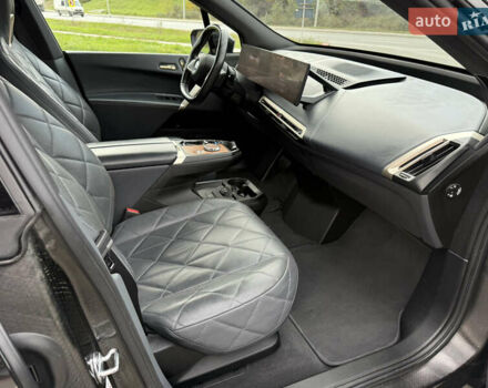 Черный БМВ iX, объемом двигателя 0 л и пробегом 46 тыс. км за 67999 $, фото 26 на Automoto.ua