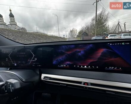 Черный БМВ iX, объемом двигателя 0 л и пробегом 27 тыс. км за 58500 $, фото 31 на Automoto.ua