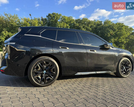 Черный БМВ iX, объемом двигателя 0 л и пробегом 6 тыс. км за 92000 $, фото 1 на Automoto.ua