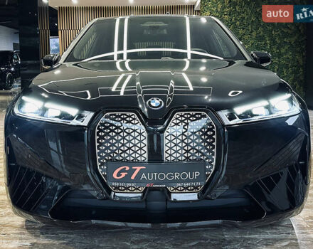 Чорний БМВ iX, об'ємом двигуна 0 л та пробігом 1 тис. км за 94900 $, фото 1 на Automoto.ua