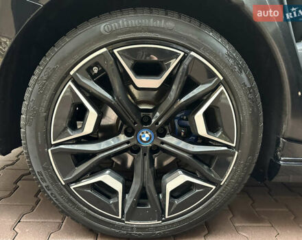 Чорний БМВ iX, об'ємом двигуна 0 л та пробігом 77 тис. км за 75900 $, фото 35 на Automoto.ua