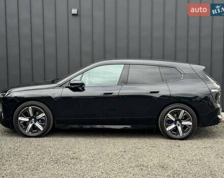 Черный БМВ iX, объемом двигателя 0 л и пробегом 17 тыс. км за 80900 $, фото 3 на Automoto.ua