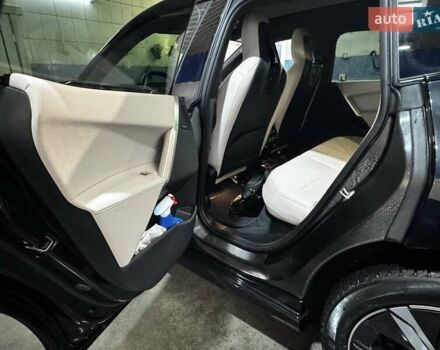 Черный БМВ iX, объемом двигателя 0 л и пробегом 27 тыс. км за 58500 $, фото 45 на Automoto.ua