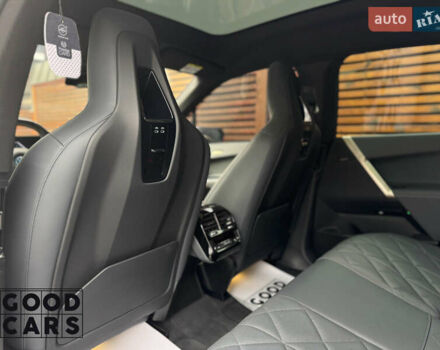 Черный БМВ iX, объемом двигателя 0 л и пробегом 38 тыс. км за 72000 $, фото 35 на Automoto.ua