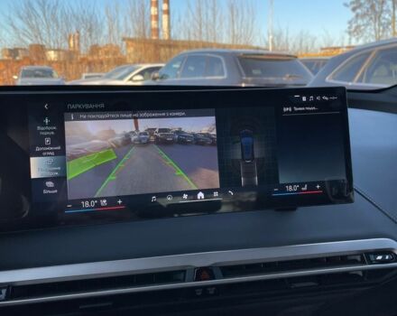 Черный БМВ iX, объемом двигателя 0 л и пробегом 14 тыс. км за 67300 $, фото 15 на Automoto.ua