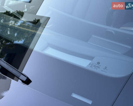 Черный БМВ iX, объемом двигателя 0 л и пробегом 72 тыс. км за 48500 $, фото 17 на Automoto.ua