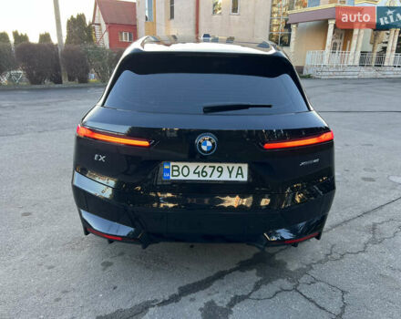 Черный БМВ iX, объемом двигателя 0 л и пробегом 23 тыс. км за 48999 $, фото 5 на Automoto.ua