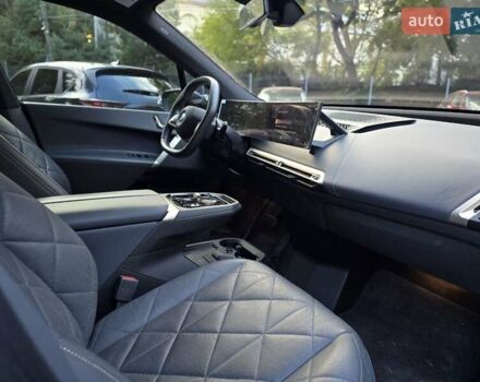 Чорний БМВ iX, об'ємом двигуна 0 л та пробігом 14 тис. км за 57500 $, фото 27 на Automoto.ua