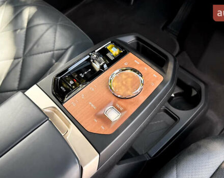 Чорний БМВ iX, об'ємом двигуна 0 л та пробігом 30 тис. км за 99900 $, фото 10 на Automoto.ua