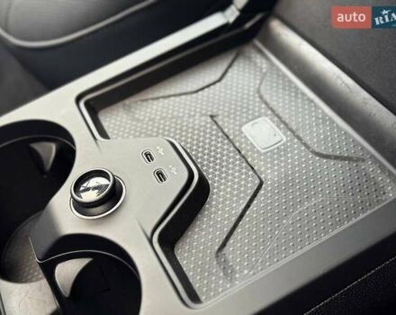 Черный БМВ iX, объемом двигателя 0 л и пробегом 17 тыс. км за 80900 $, фото 32 на Automoto.ua