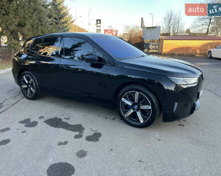 Черный БМВ iX, объемом двигателя 0 л и пробегом 23 тыс. км за 48999 $, фото 9 на Automoto.ua
