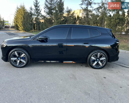 Черный БМВ iX, объемом двигателя 0 л и пробегом 23 тыс. км за 48999 $, фото 2 на Automoto.ua