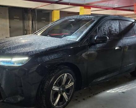 Черный БМВ iX, объемом двигателя 0 л и пробегом 29 тыс. км за 59998 $, фото 20 на Automoto.ua
