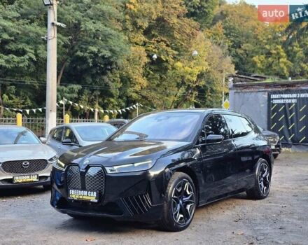 Чорний БМВ iX, об'ємом двигуна 0 л та пробігом 14 тис. км за 57500 $, фото 1 на Automoto.ua