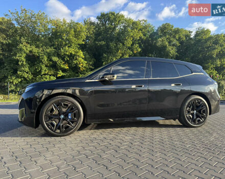 Черный БМВ iX, объемом двигателя 0 л и пробегом 6 тыс. км за 92000 $, фото 10 на Automoto.ua
