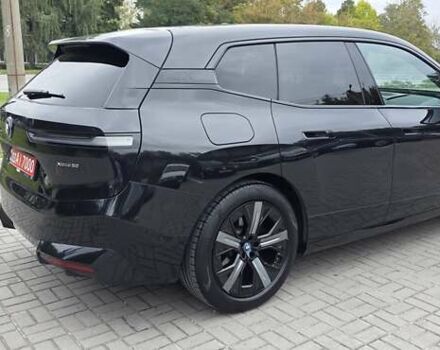Черный БМВ iX, объемом двигателя 0 л и пробегом 98 тыс. км за 58800 $, фото 24 на Automoto.ua