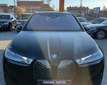 Черный БМВ iX, объемом двигателя 0 л и пробегом 14 тыс. км за 67300 $, фото 1 на Automoto.ua