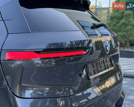 Черный БМВ iX, объемом двигателя 0 л и пробегом 72 тыс. км за 48500 $, фото 25 на Automoto.ua