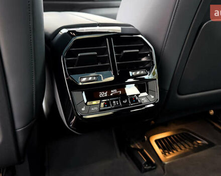 Чорний БМВ iX, об'ємом двигуна 0 л та пробігом 30 тис. км за 99900 $, фото 24 на Automoto.ua