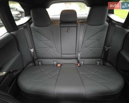 Черный БМВ iX, объемом двигателя 0 л и пробегом 98 тыс. км за 58800 $, фото 112 на Automoto.ua