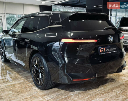 Чорний БМВ iX, об'ємом двигуна 0 л та пробігом 1 тис. км за 94900 $, фото 11 на Automoto.ua