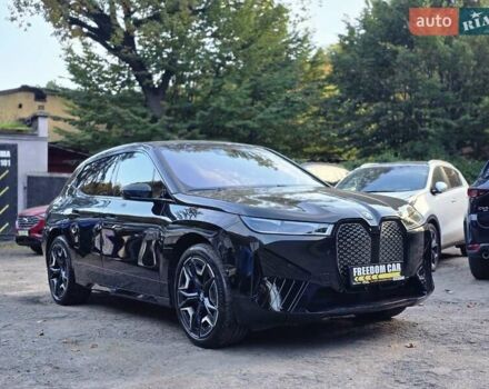 Чорний БМВ iX, об'ємом двигуна 0 л та пробігом 14 тис. км за 57500 $, фото 3 на Automoto.ua