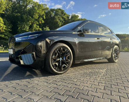 Черный БМВ iX, объемом двигателя 0 л и пробегом 6 тыс. км за 92000 $, фото 7 на Automoto.ua