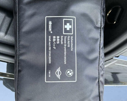 Черный БМВ iX, объемом двигателя 0 л и пробегом 1 тыс. км за 92000 $, фото 41 на Automoto.ua