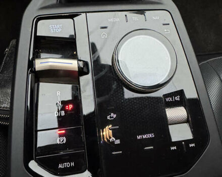 Чорний БМВ iX, об'ємом двигуна 0 л та пробігом 43 тис. км за 49500 $, фото 12 на Automoto.ua