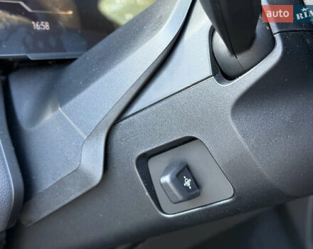 Черный БМВ iX, объемом двигателя 0 л и пробегом 1 тыс. км за 92000 $, фото 24 на Automoto.ua