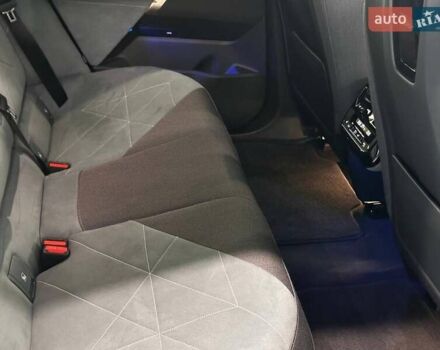 Чорний БМВ iX, об'ємом двигуна 0 л та пробігом 10 тис. км за 81469 $, фото 38 на Automoto.ua