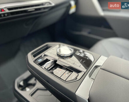 Черный БМВ iX, объемом двигателя 0 л и пробегом 1 тыс. км за 58000 $, фото 27 на Automoto.ua