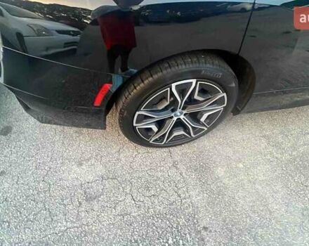 Чорний БМВ iX, об'ємом двигуна 0 л та пробігом 5 тис. км за 88990 $, фото 11 на Automoto.ua