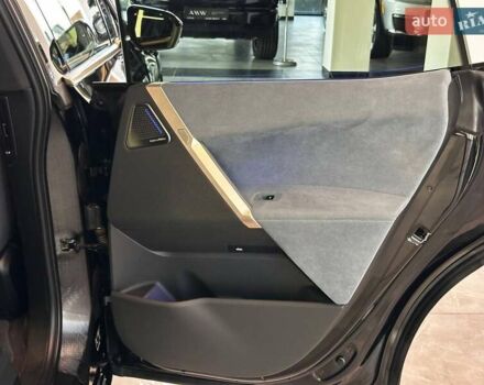 Черный БМВ iX, объемом двигателя 0 л и пробегом 10 тыс. км за 82080 $, фото 35 на Automoto.ua