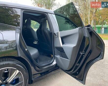 Чорний БМВ iX, об'ємом двигуна 0 л та пробігом 19 тис. км за 59999 $, фото 26 на Automoto.ua