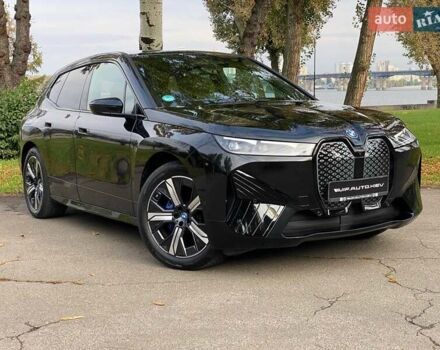 Чорний БМВ iX, об'ємом двигуна 0 л та пробігом 19 тис. км за 59999 $, фото 2 на Automoto.ua
