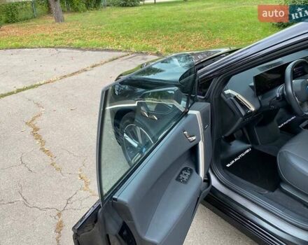 Чорний БМВ iX, об'ємом двигуна 0 л та пробігом 19 тис. км за 59999 $, фото 18 на Automoto.ua