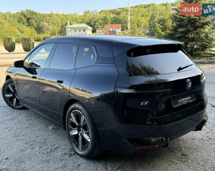 Черный БМВ iX, объемом двигателя 0 л и пробегом 1 тыс. км за 92000 $, фото 8 на Automoto.ua