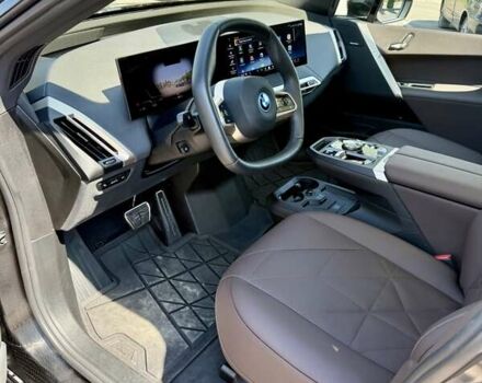 Чорний БМВ iX, об'ємом двигуна 0 л та пробігом 8 тис. км за 74500 $, фото 15 на Automoto.ua